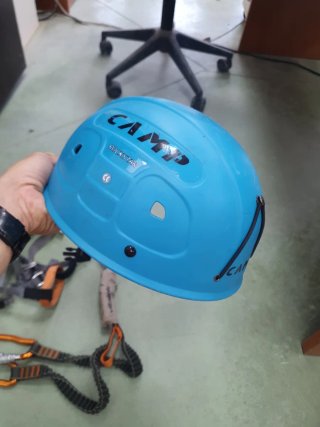 Kit Vía Ferrata y Casco CAMP