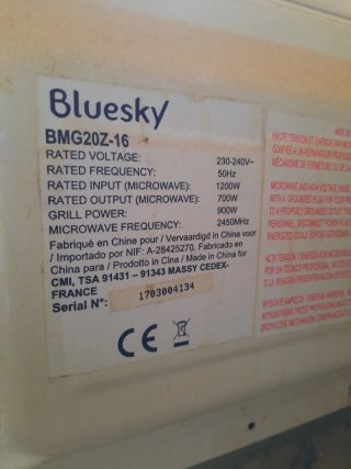 Microondas Bluesky Blanco