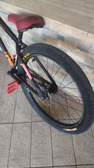 Whellie bike