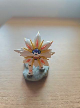 Lote Figuras Pokémon Solgaleo y Lunala