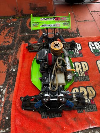 Coche RC Gasolina Hyper 8.5 Escala 1/8