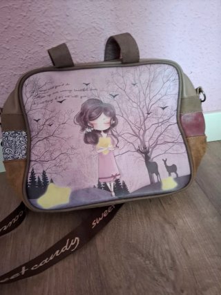Bolso estampado niña y ciervos