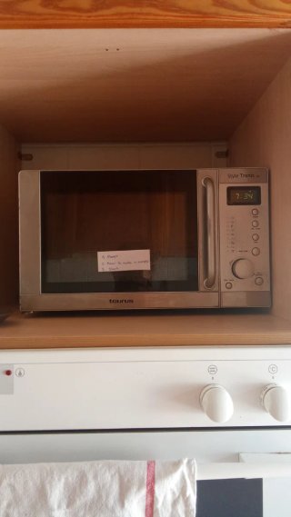 Microondas Taurus Style Tronic