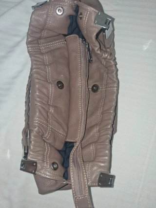 Bolso marrón claro trenzado