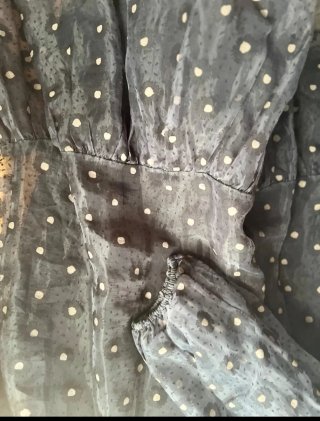 Vestido Zara negro con flores Talla S