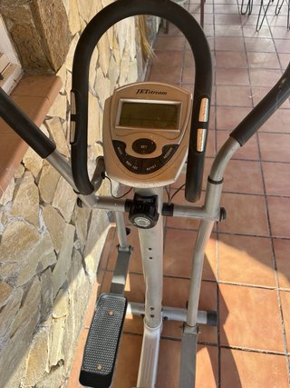 Bicicleta Elíptica Gimnasio