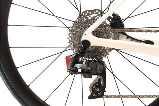 Bicicleta Giant Defy Advanced Pro 1 AXS 12V t.52 Reacondicionada