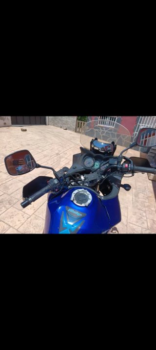 Suzuki DL 650 V-Strom Azul