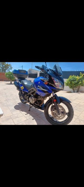 Suzuki DL 650 V-Strom Azul