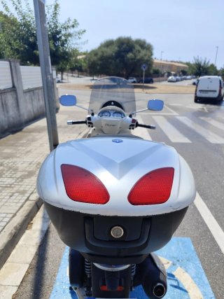 Piaggio Beverly 125 Blanca