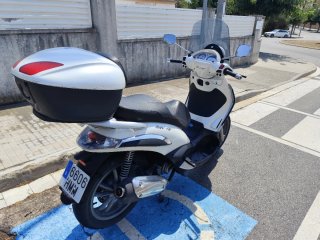 Piaggio Beverly 125 Blanca