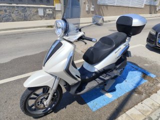 Piaggio Beverly 125 Blanca
