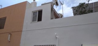 Arreglo fachadas y las pinto .Gama colores maquina