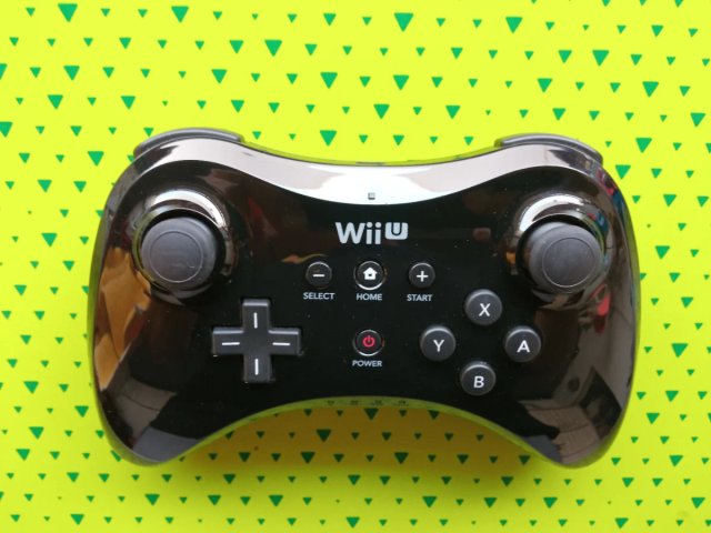 Mando Wii U Pro Controller Negro