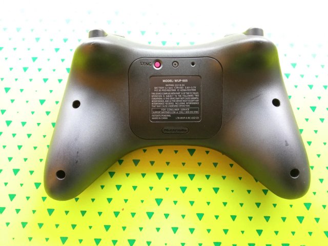 Mando Wii U Pro Controller Negro