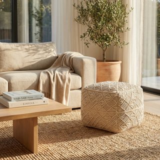 Pouf Quadrato in Cotone Intrecciato Macramè Bianco
