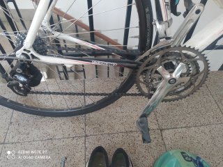 Bicicleta de carbono c durace 105 y tiagra y extrs