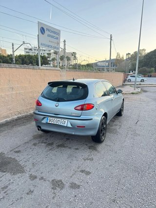Alfa Romeo 147 2003