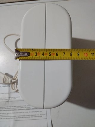 Scacciamosche Elettronico ad Ultrasuoni.
