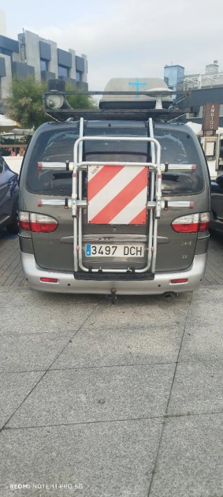 Hyundai H-1 2004