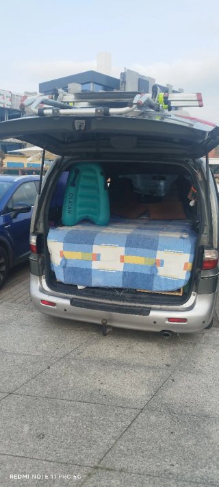Hyundai H-1 2004