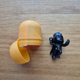 Figura Darth Vader "Star Wars" de Kinder Sorpresa