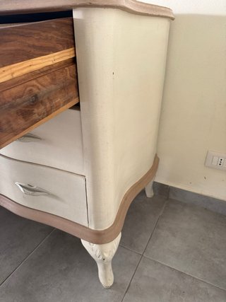 Cassettiera antica restaurata in legno