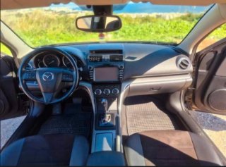 Mazda 6 hatchback automático