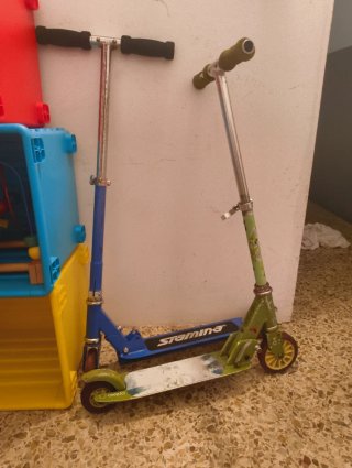 Patinete infantil azul