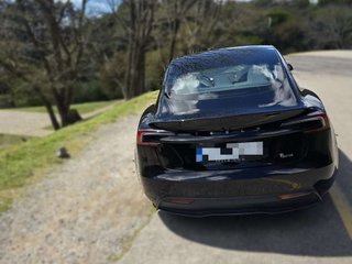 TESLA model 3