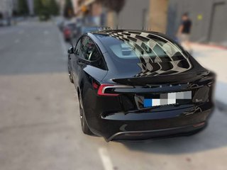 TESLA model 3