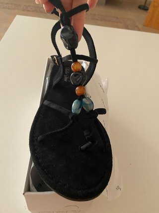 Sandalias Egipcias Antelina Negras