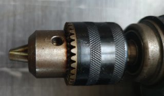 Taladro de columna azul