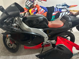 Aprilia RS50 Negra y Marrón