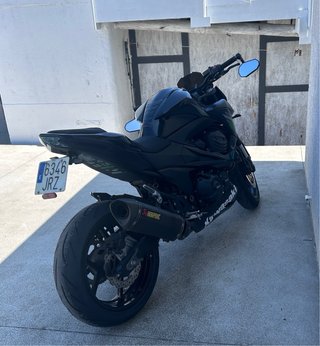 Kawasaki Z800e A2