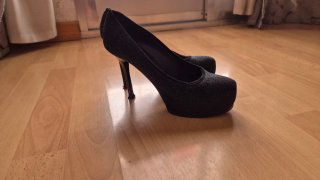 2 pares de Zapatos de tacón beige y negro 37
