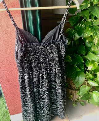 Vestido negro con detalle naranja - S -