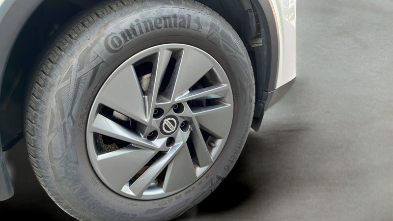 Nissan Qashqai DIG-T mHEV 4x2 Acenta (2021) 2022, foto 18