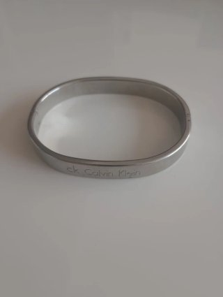 Anillo D&G y varios se vende todas las joyas