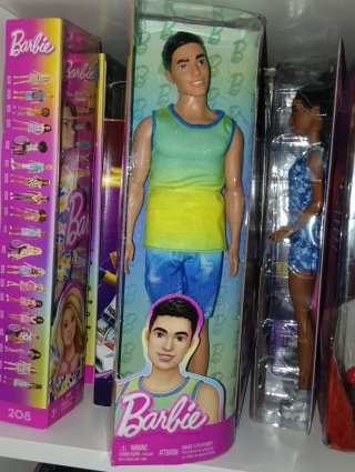 Muñeco Ken Barbie Fashionista #236