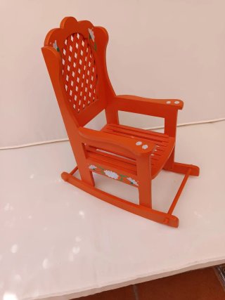SILLA MECEDORA ARTESANAL