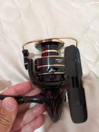 Carrete de pesca spinning sin estrenar