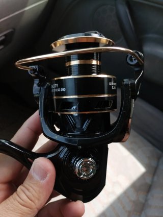 Carrete de pesca spinning sin estrenar