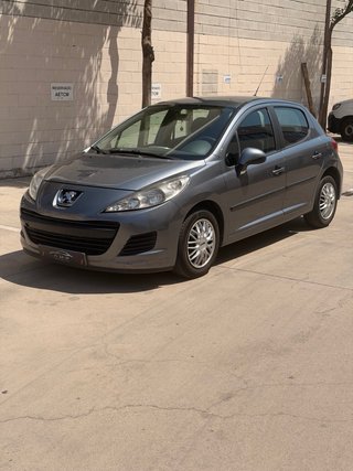 Peugeot 207 2010