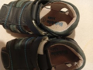 Sandalias niño número 23