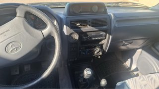 Toyota Land Cruiser 2000