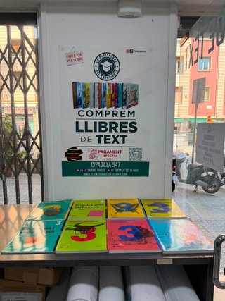 Disponemos de libros de 3-Eso de CASALS