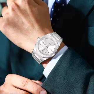 Reloj POEDAGAR Plata y Blanco