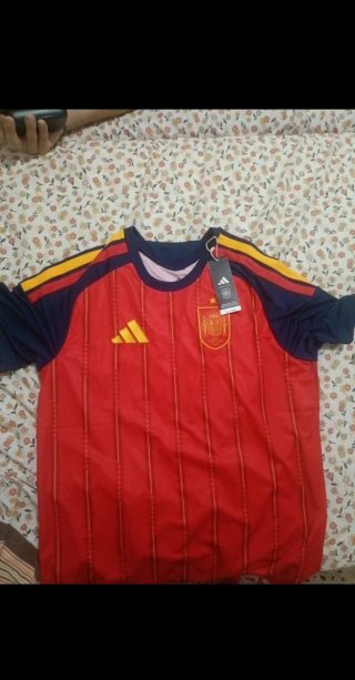 Camiseta España Mundial 2026 verdadera talla L