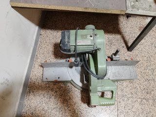 Lote taladro y cortadora de madera